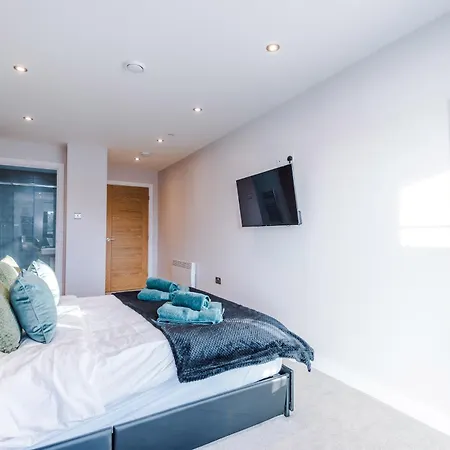 Stylish Centre 2 Bed With Balcony Apartmán Leeds (West Yorkshire)