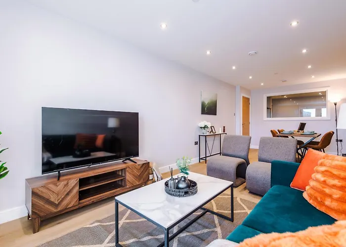 Stylish Centre 2 Bed With Balcony Apartamento *