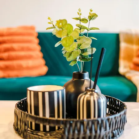 Stylish Centre 2 Bed With Balcony * 利兹